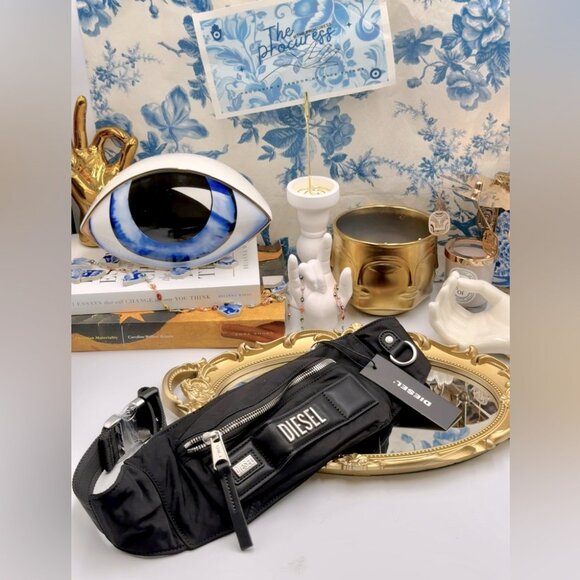 🆕 DIESEL 🧿 NWT Diesel Logo Lettering Belt Bag, Black Recycled Nylon - Picture 2 of 10